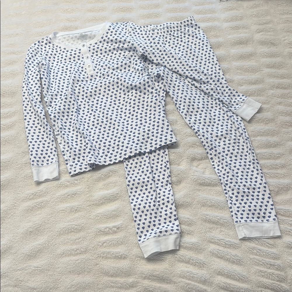 Roller Rabbit White and Blue Pajama Set blue hearts